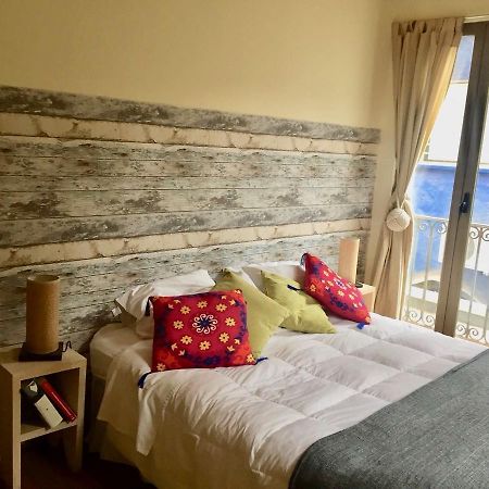 סנטיאגו Hostal Caracol מראה חיצוני תמונה