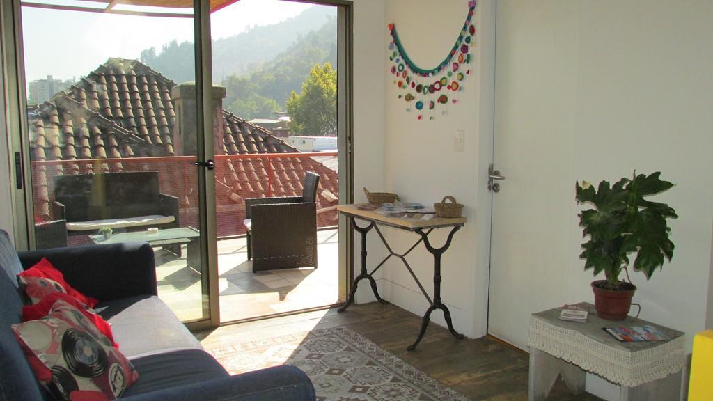 סנטיאגו Hostal Caracol מראה חיצוני תמונה