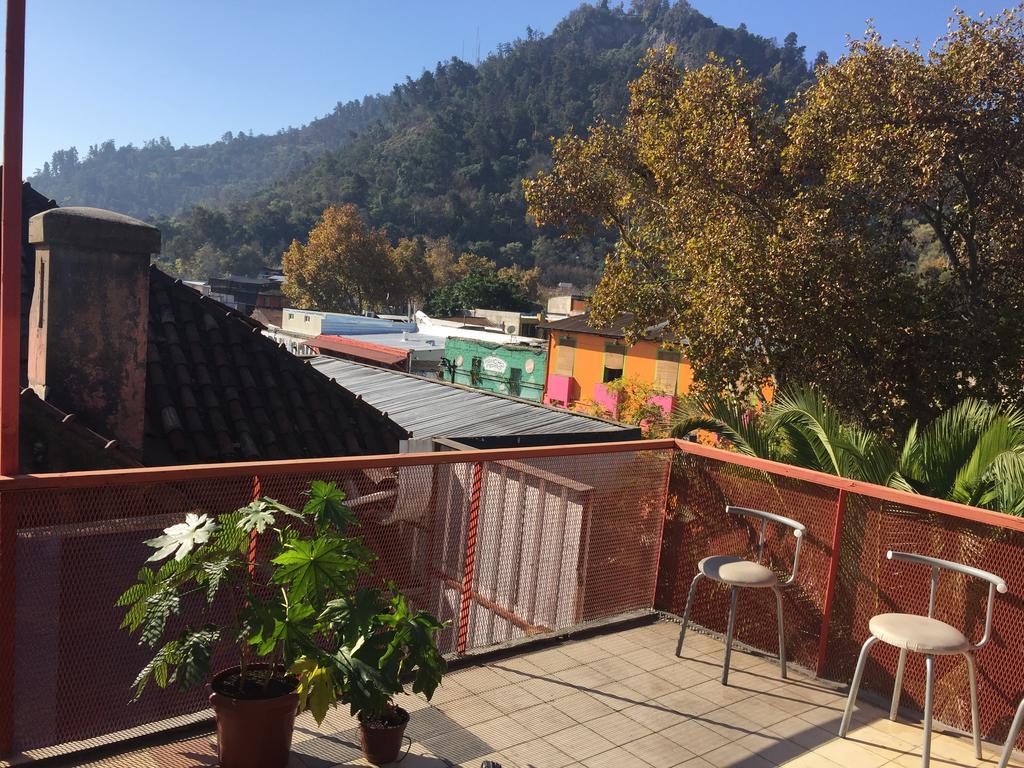 סנטיאגו Hostal Caracol מראה חיצוני תמונה