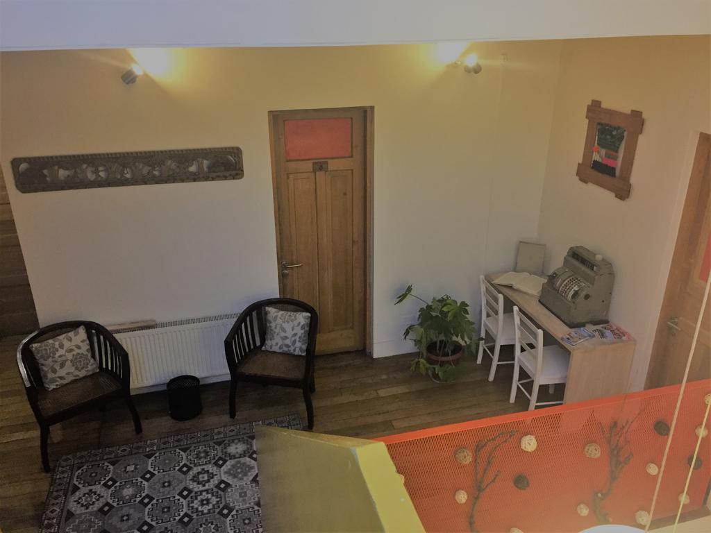 סנטיאגו Hostal Caracol מראה חיצוני תמונה
