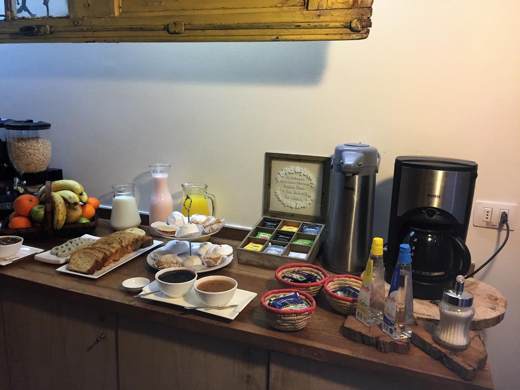 סנטיאגו Hostal Caracol מראה חיצוני תמונה