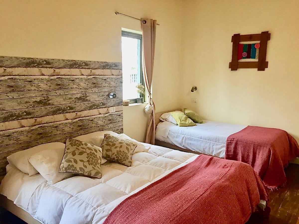 סנטיאגו Hostal Caracol מראה חיצוני תמונה